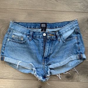 Urban Outfitters BDG Denim Shorts size 27